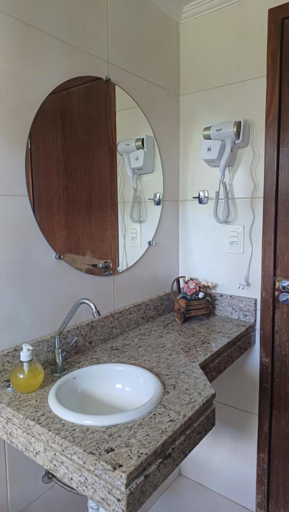 Anexo Da Casa De Campo - 2/4 Com Piscina Petrolina Exteriör bild